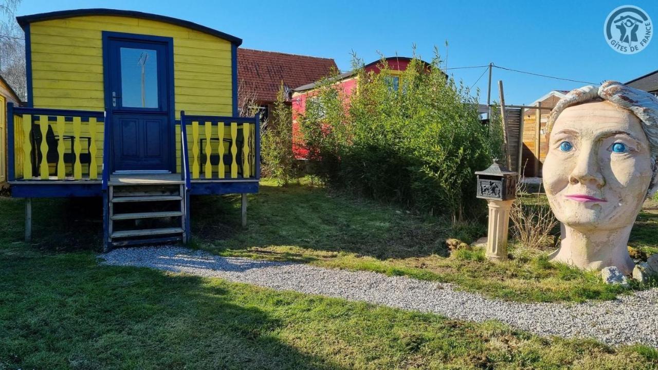 Casa vacanze Roulotte Et Jacuzzi De Rachel Au Domaine Du Reuze Winnezeele